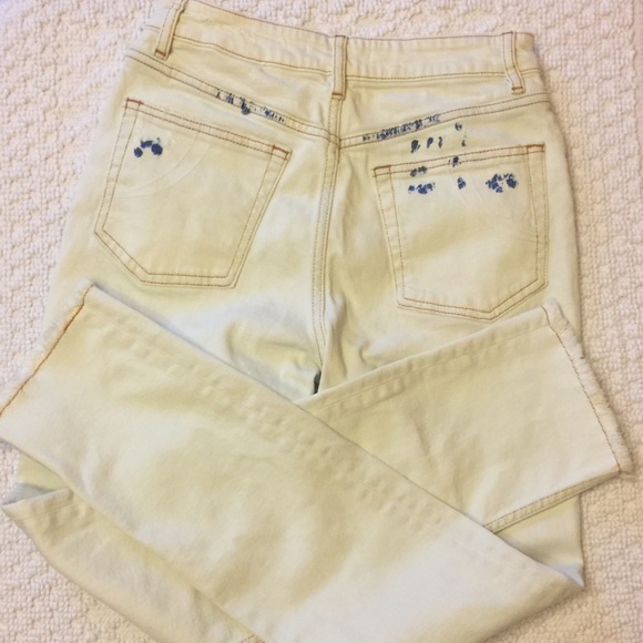 - MAJE Paoline Blanc Straight 10.5 Rise Jeans - Picture 8 of 13